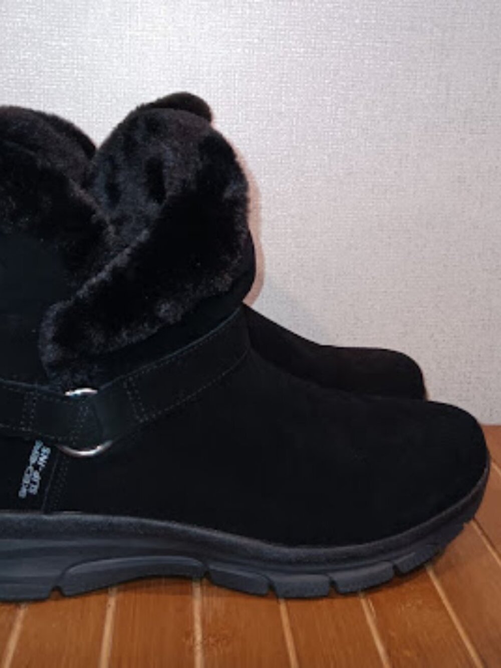 Skechers Slip-ins Boots Women's 11 Black Easy Going Water-Repellent Suede Fur - Picture 7 of 10
